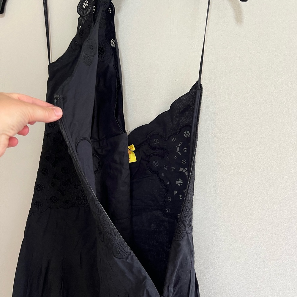Catherine Malandrino Black Eyelet Plunging 100% Cotton Halter Top Sundress, 2 - Picture 6 of 11